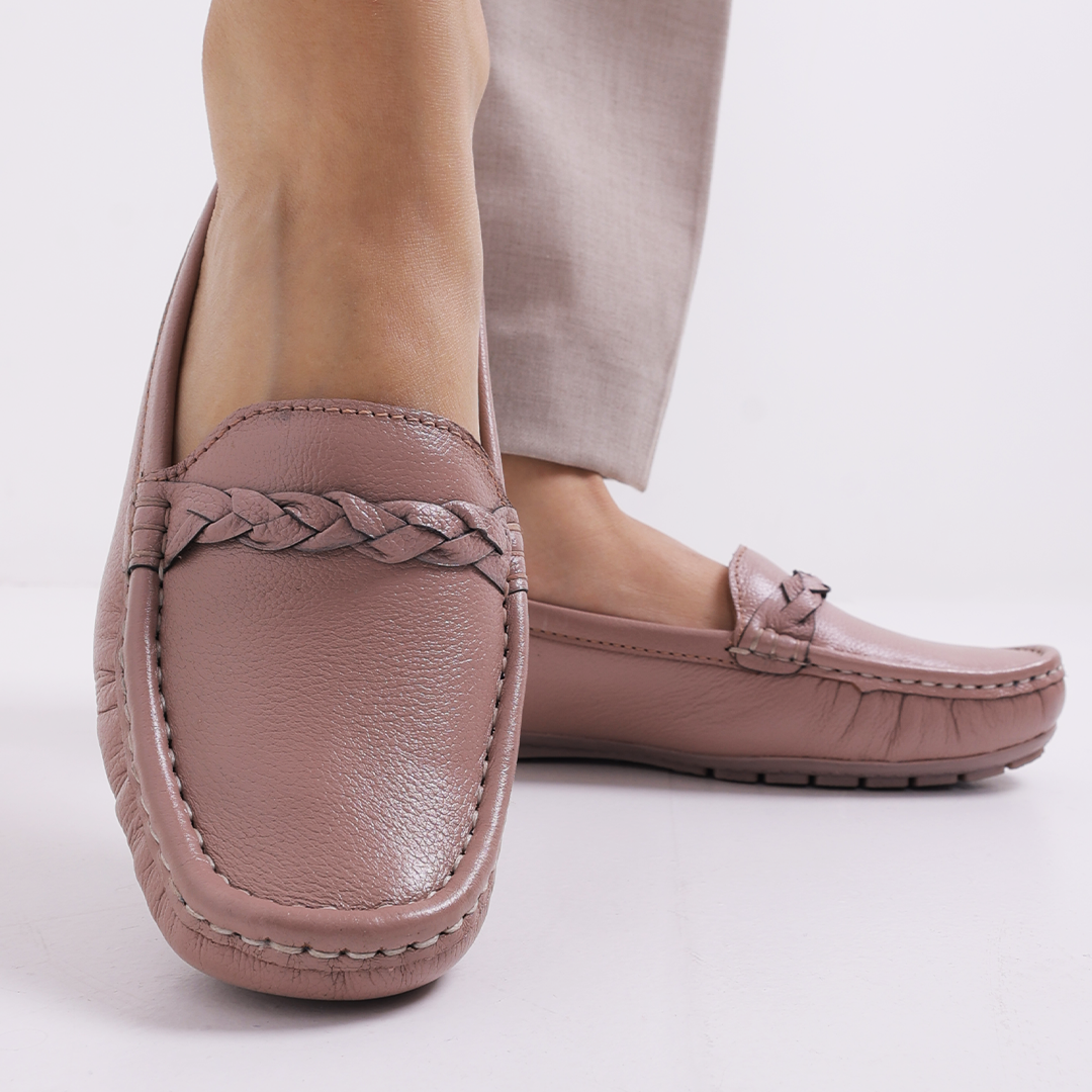 Medifeet Pointed-Toe Leather / Moccasin Loafers Women
(Comfortable Loafers for Women)