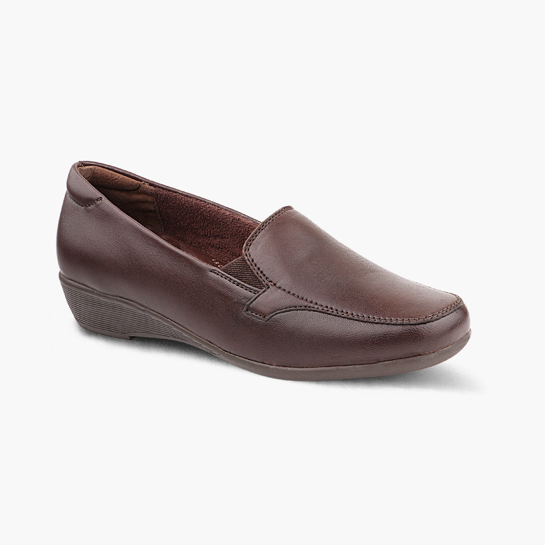 Medifeet Subtle Heel Leather Loafers for Women (Cushioned Footbed with Arch Support)