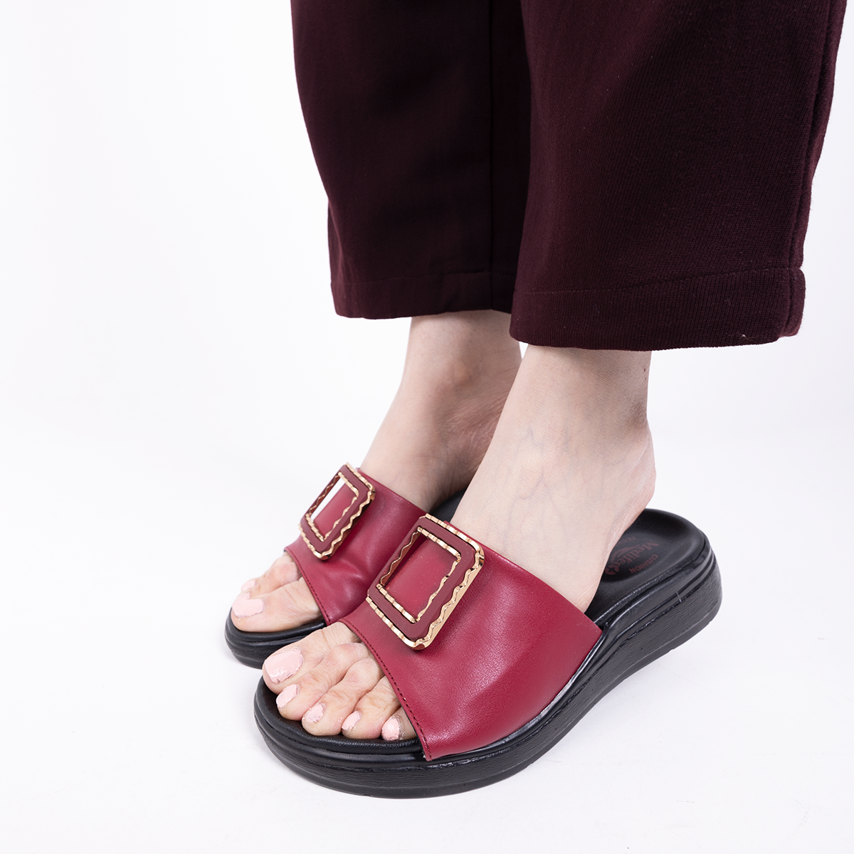 Classic Leather Slippers for Women with Cushioned Footbed