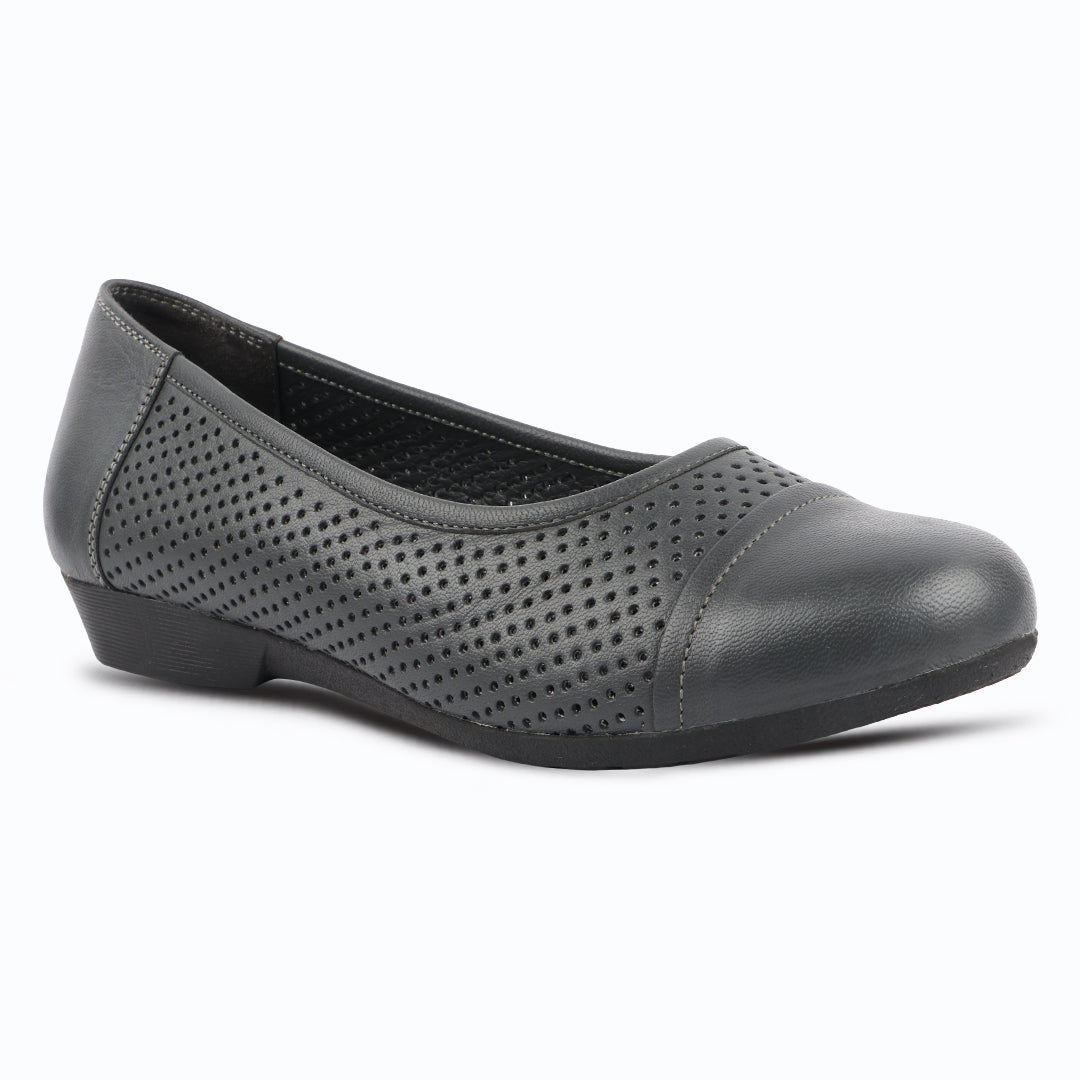 Medifeet Breathable Women Black Ballerina  (Premium Leather | Cushioned Footbed)