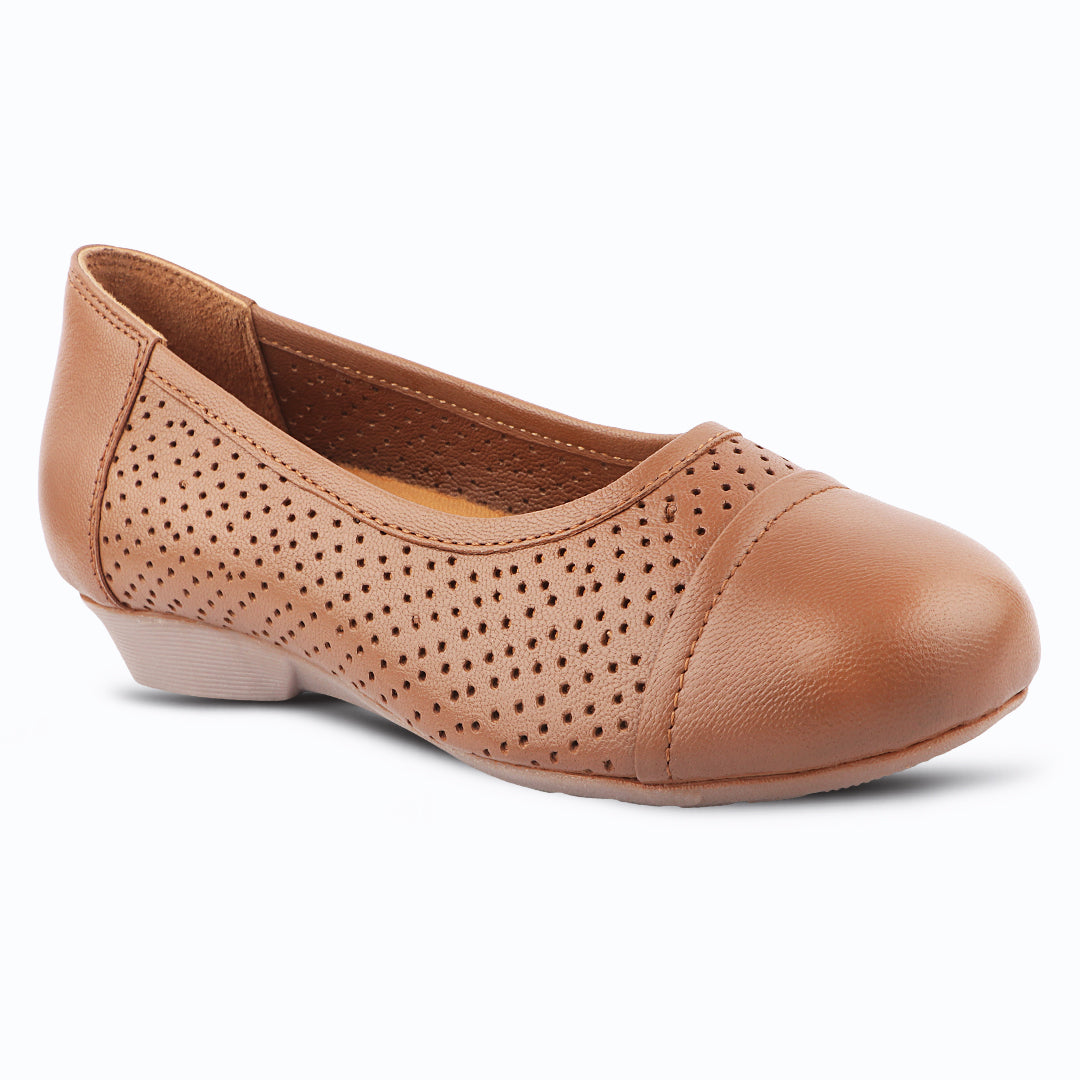 Medifeet Breathable Women Black Ballerina  (Premium Leather | Cushioned Footbed)