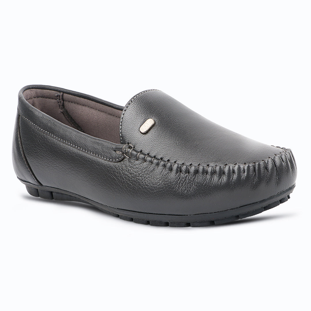 Pointed-Toe Leather Loafers for Women with Extra Cushion