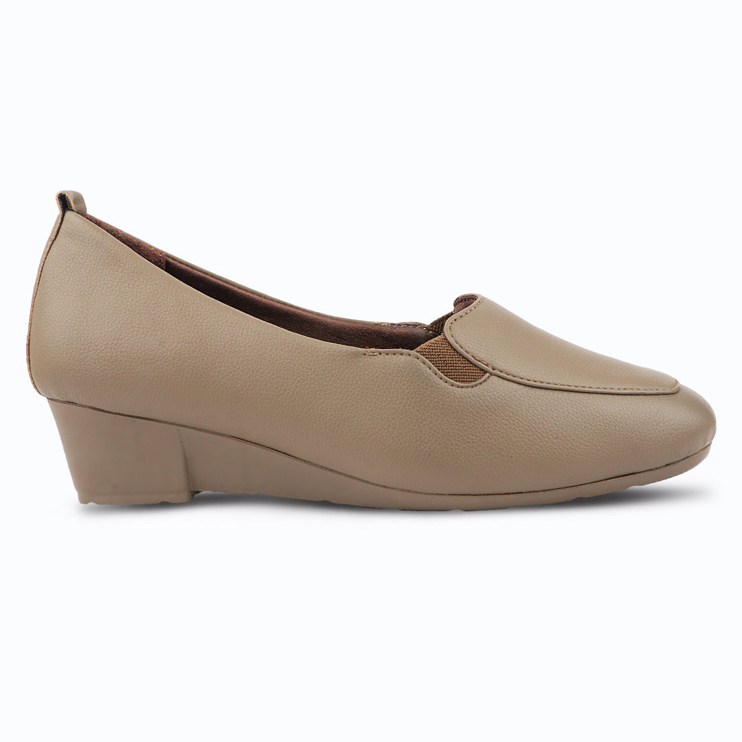 Medifeet Women’s Low Heel Comfort Shoes with Arch Support– Lightweight Cushioned Office & Casual Shoes
