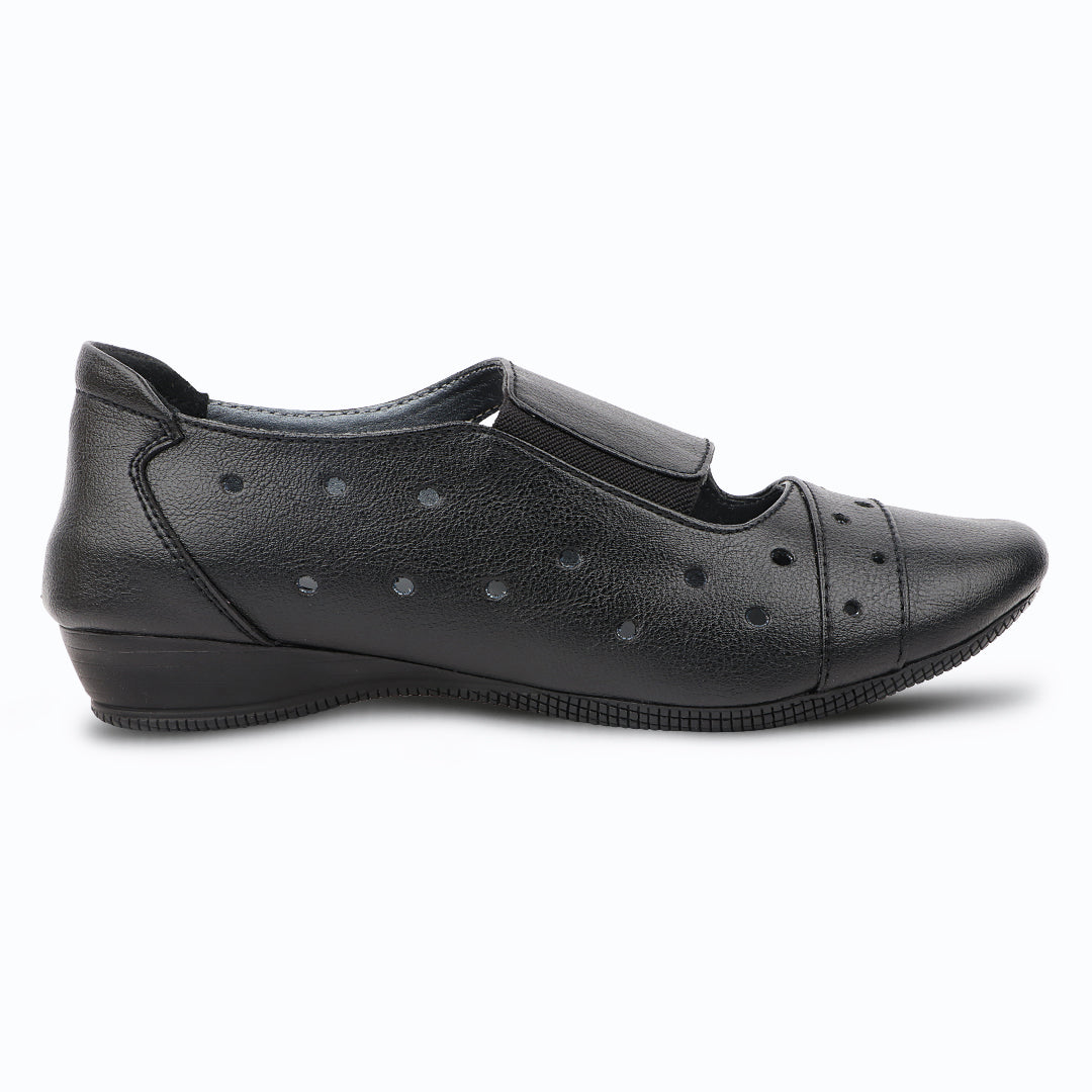 Medifeet Women’s Daily Comfort Footwear – Soft Cushion Slip-On Shoes with Airflow Design