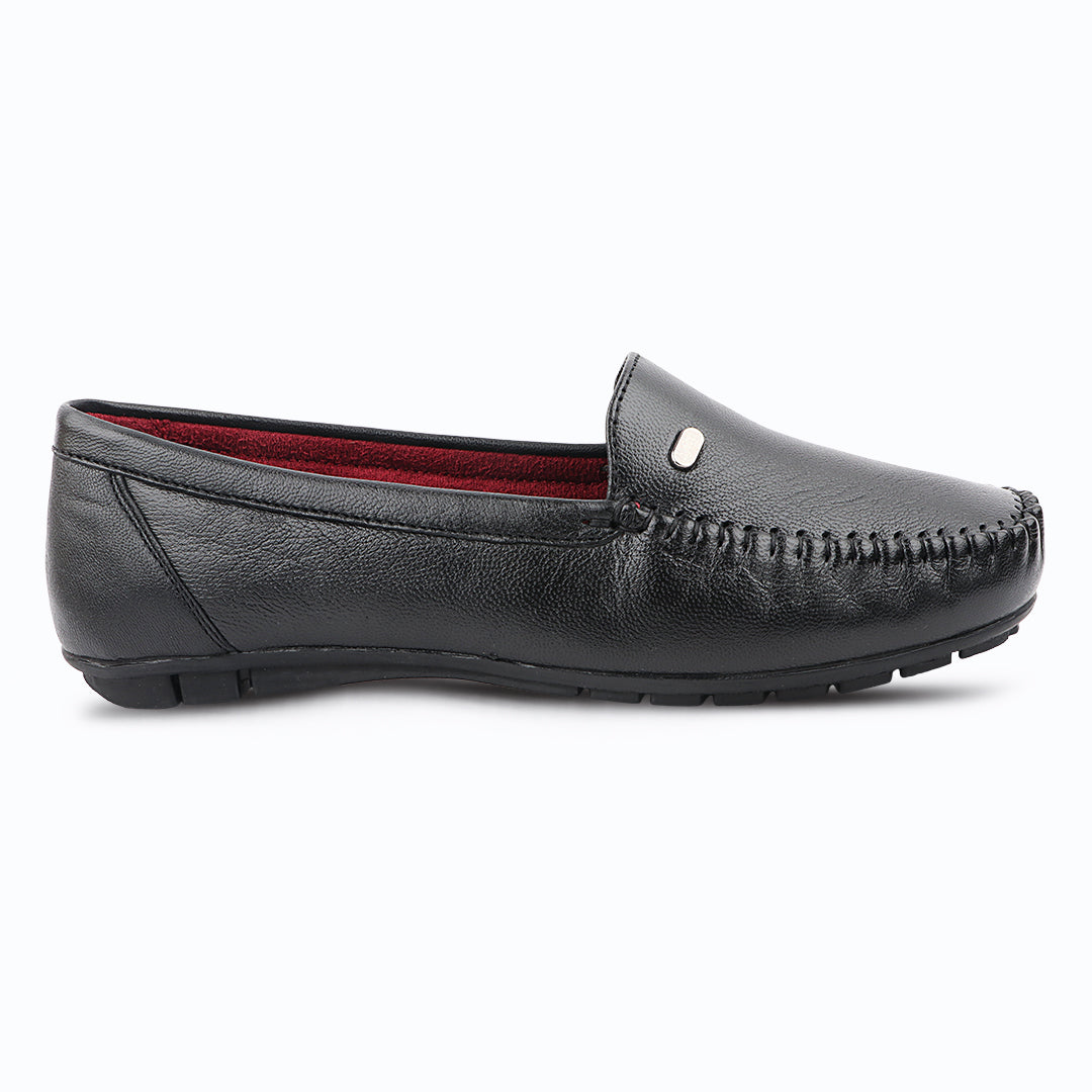Pointed-Toe Leather Loafers for Women with Extra Cushion