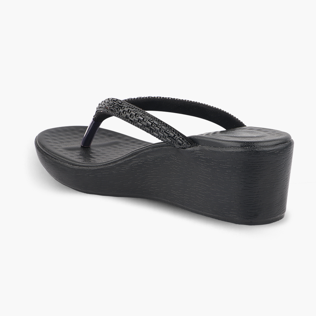 Cushioned V strap Women Sandals with Heels