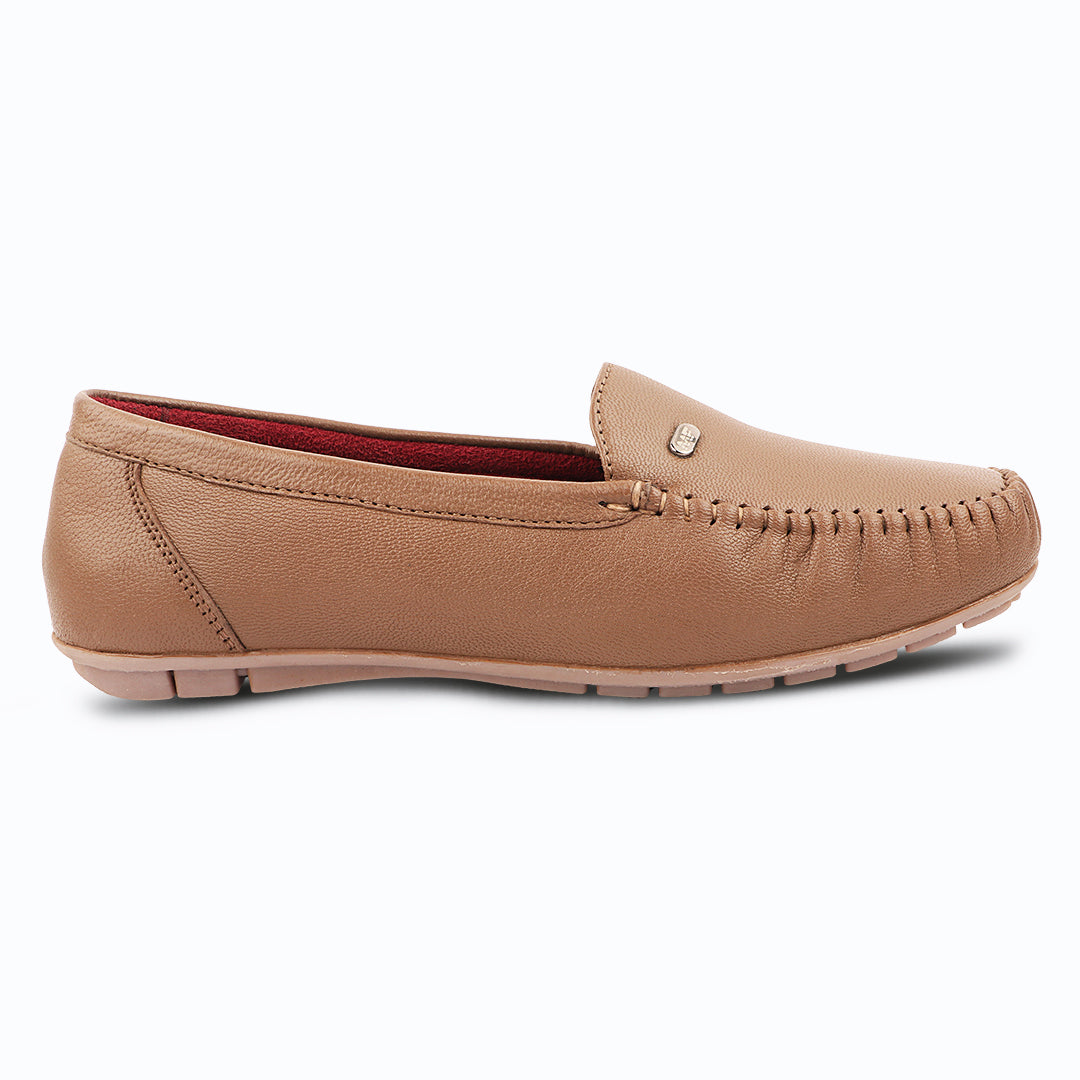 Pointed-Toe Leather Loafers for Women with Extra Cushion