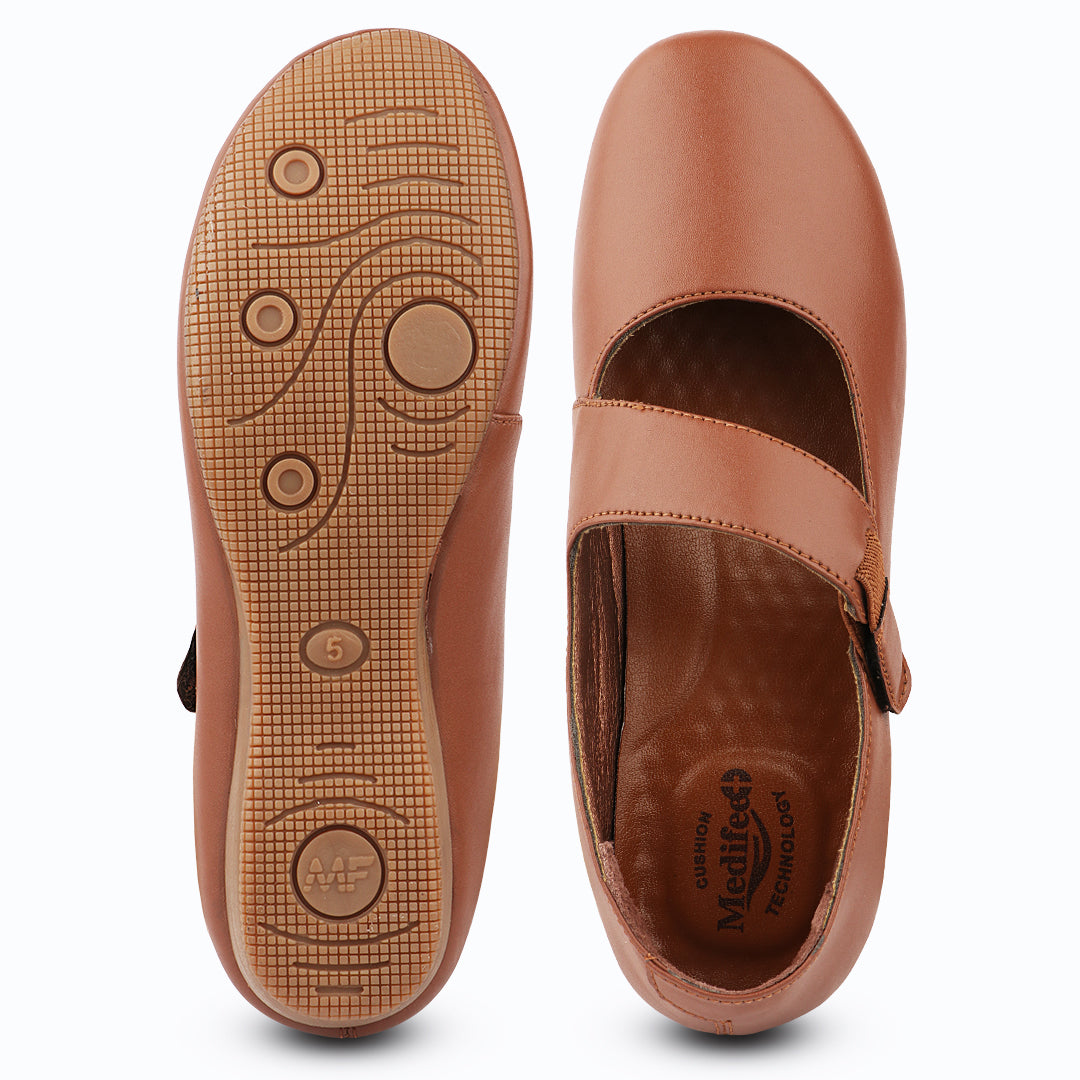 Medifeet Women’s Mary Jane Strap Office & Casual Shoes | Soft Cushioned Comfort | Long Hours Work Support