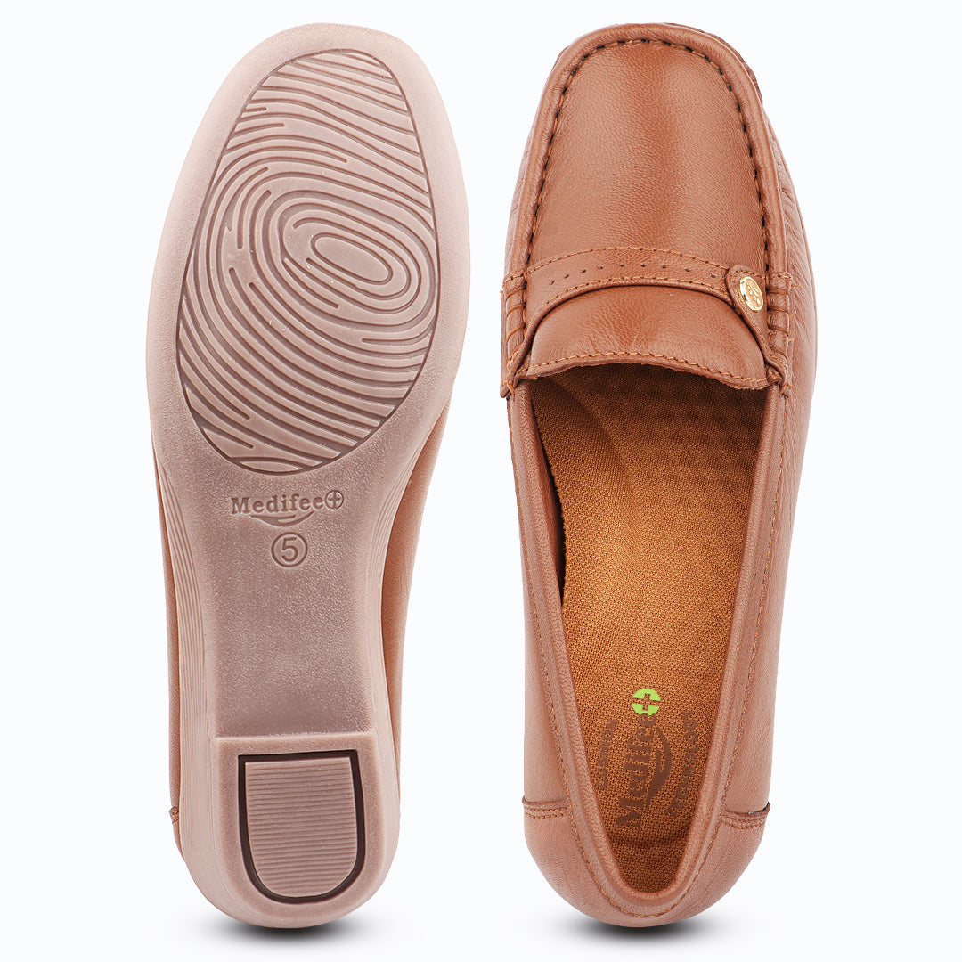 Medifeet Premium Leather Moccasin Loafers for Women | Plush Padded Footbed, Anatomical Arch Support, Breathable Inner Lining Loafers
