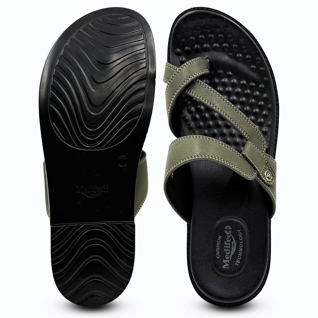 Medifeet Men’s Relaxed Comfort Slippers – Easy Wear Slip-On, Cushioned Base, Ideal for Home & Outdoor Use