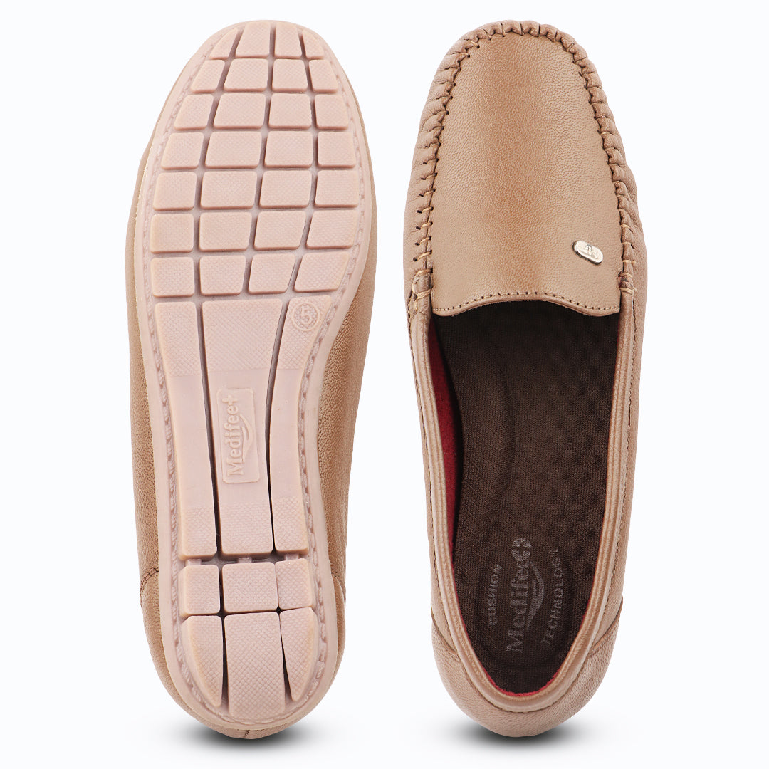 Pointed-Toe Leather Loafers for Women with Extra Cushion