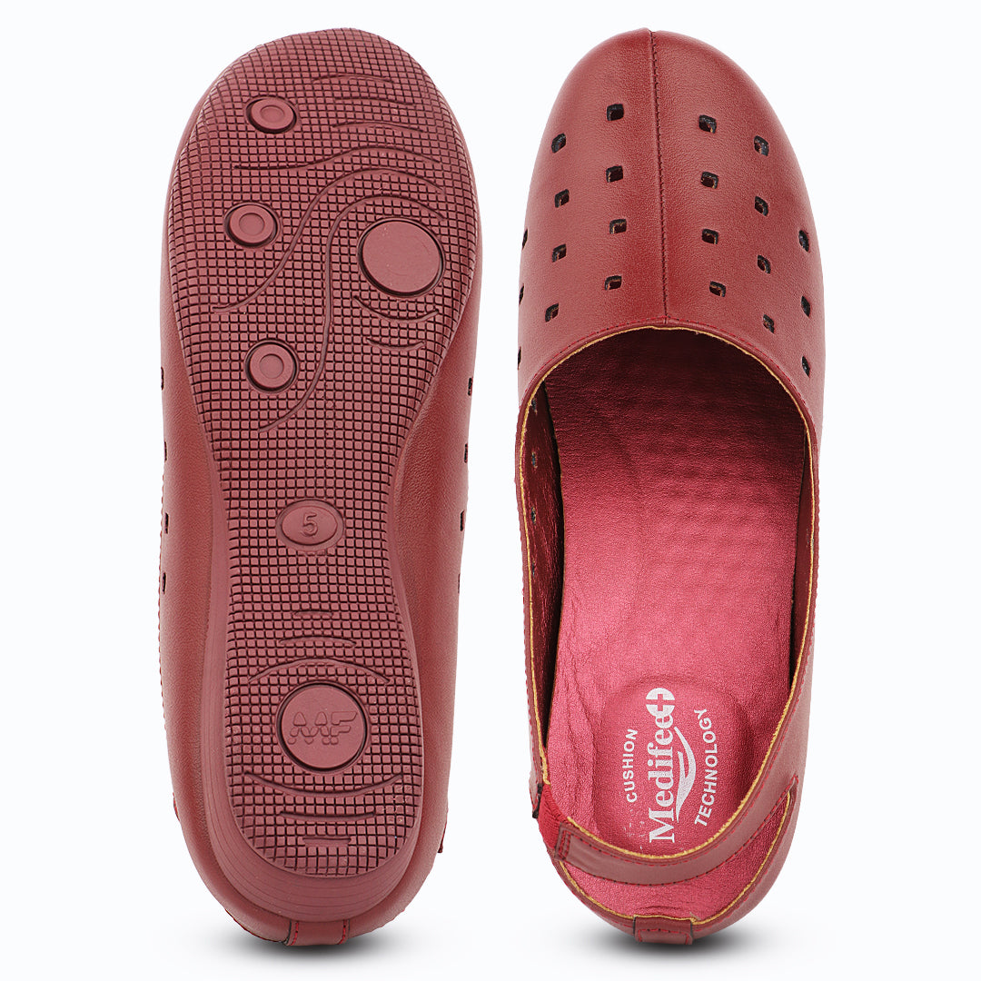 Medifeet Women’s Orthopedic Comfort Shoes for Office & Daily Wear | Long Standing Support Clogs