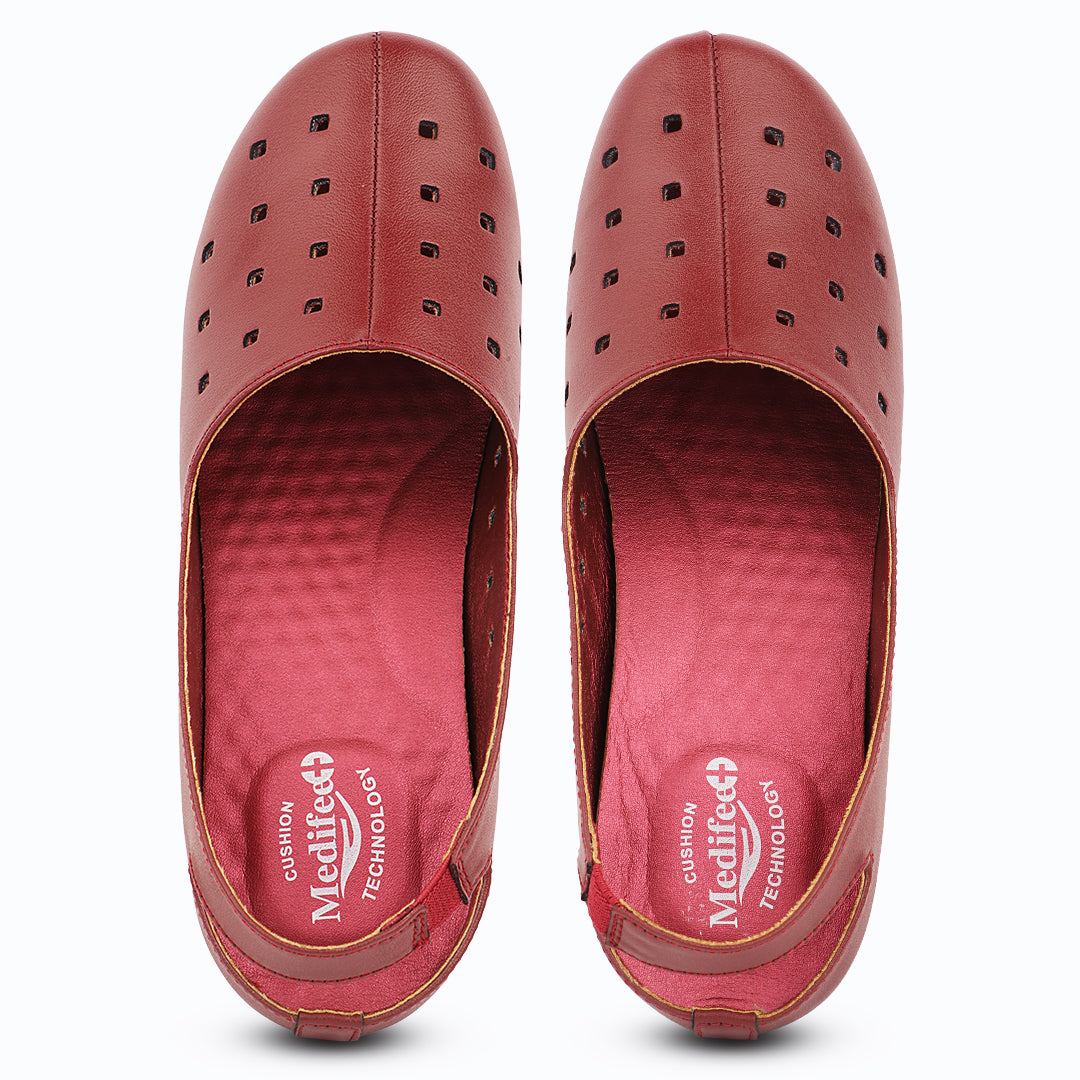 Medifeet Women’s Orthopedic Comfort Shoes for Office & Daily Wear | Long Standing Support Clogs