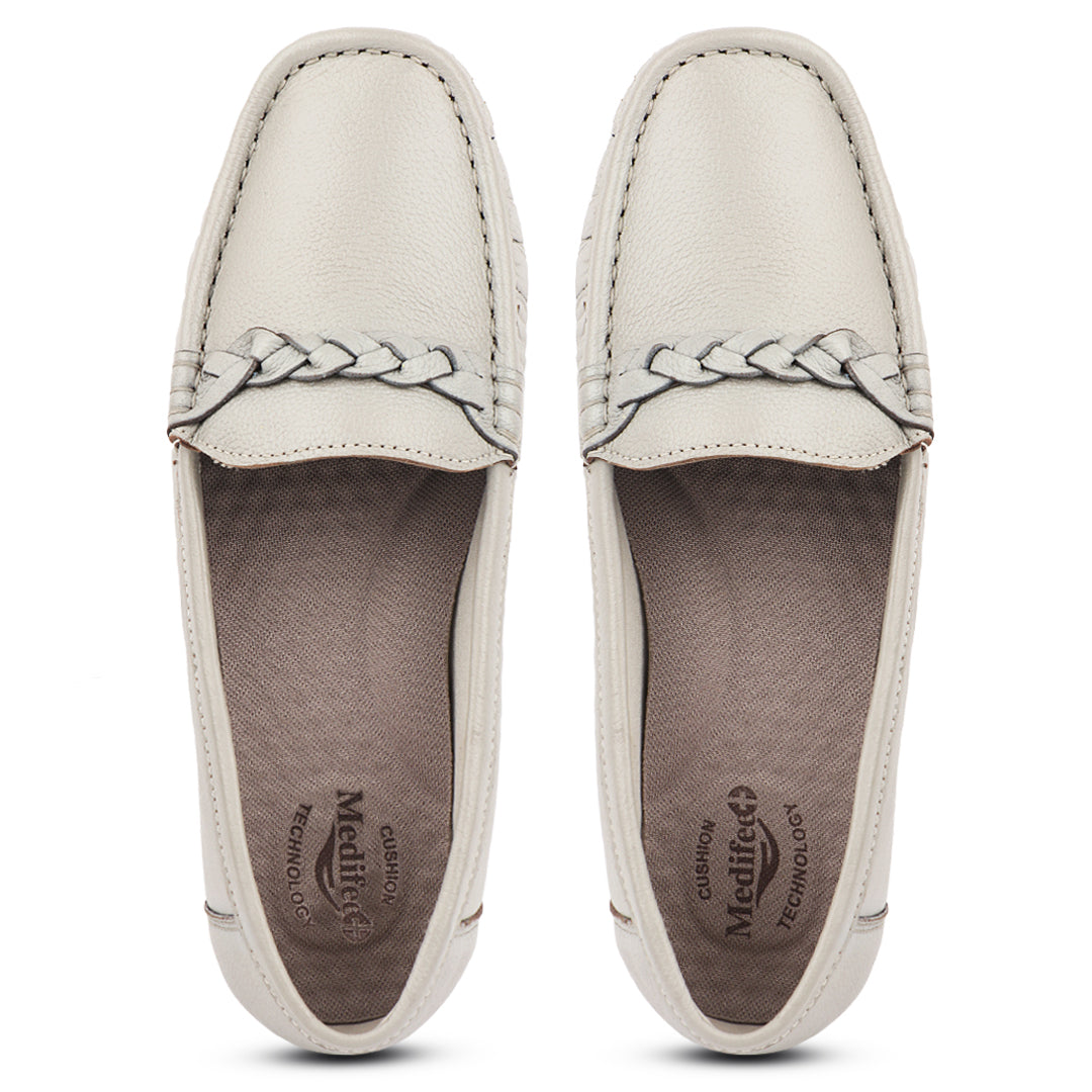 Medifeet Pointed-Toe Leather / Moccasin Loafers Women
(Comfortable Loafers for Women)