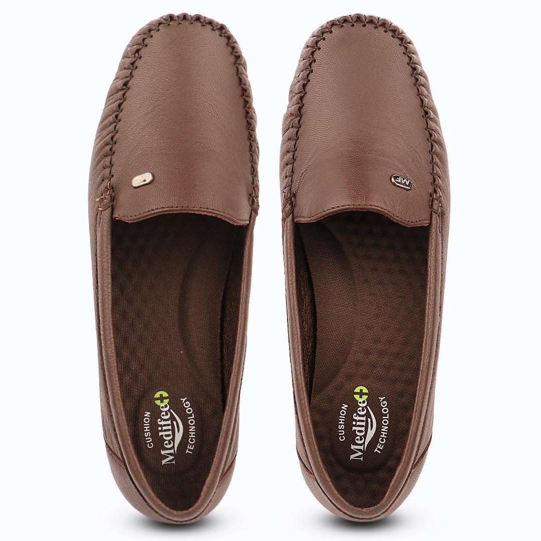 Pointed-Toe Leather Loafers for Women with Extra Cushion