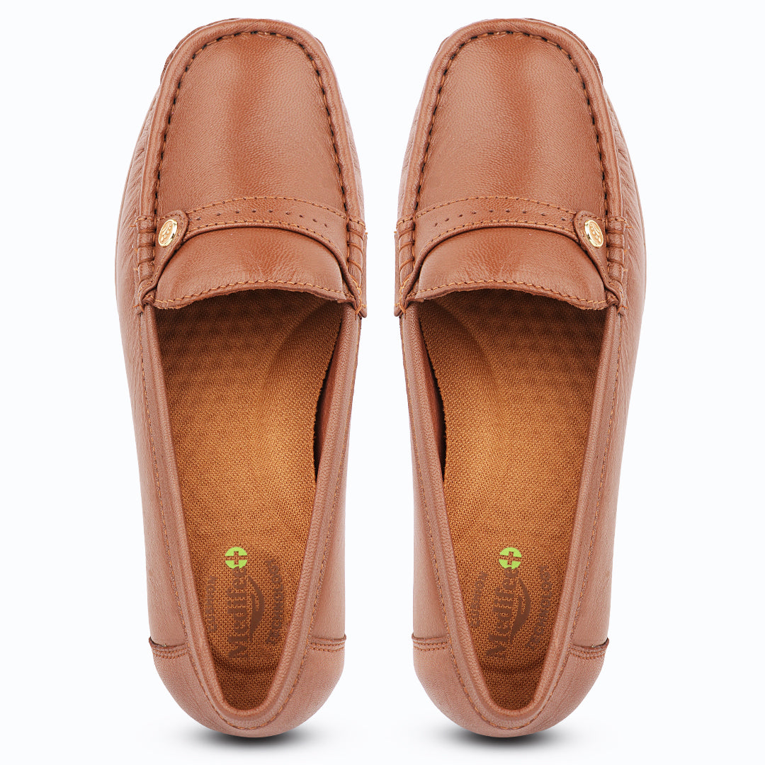 Medifeet Premium Leather Moccasin Loafers for Women | Plush Padded Footbed, Anatomical Arch Support, Breathable Inner Lining Loafers