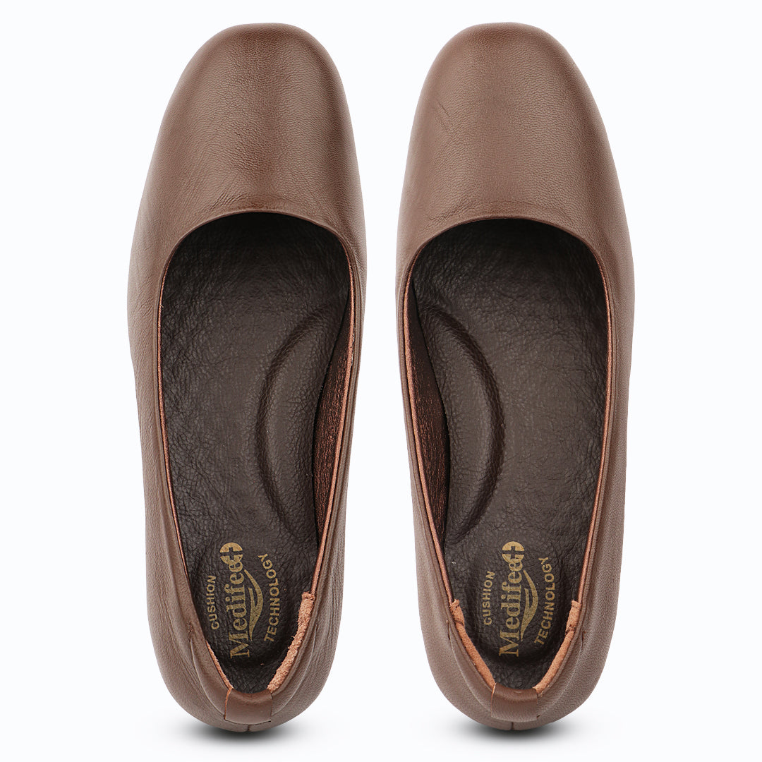 Medifeet Women’s Formal Pumps Slip-On – Cushioned Footbed, Arch Support, Lightweight Office & Casual Shoes