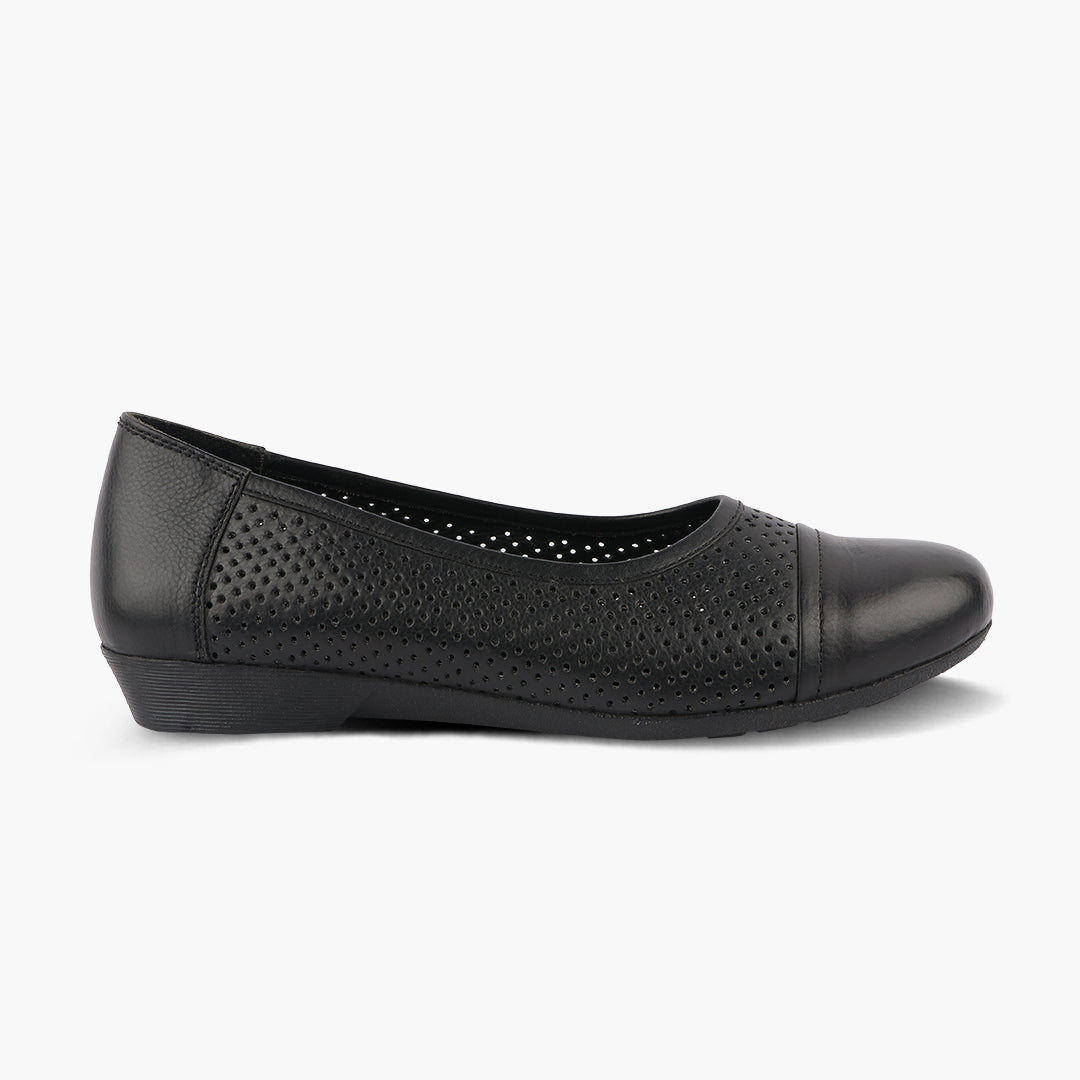 Medifeet Breathable Women Black Ballerina  (Premium Leather | Cushioned Footbed)