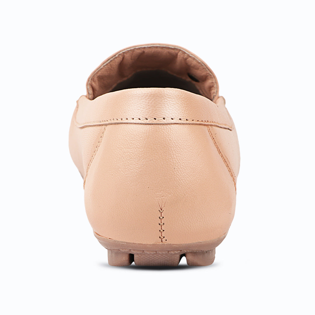 Pointed-Toe Leather Loafers for Women with Extra Cushion