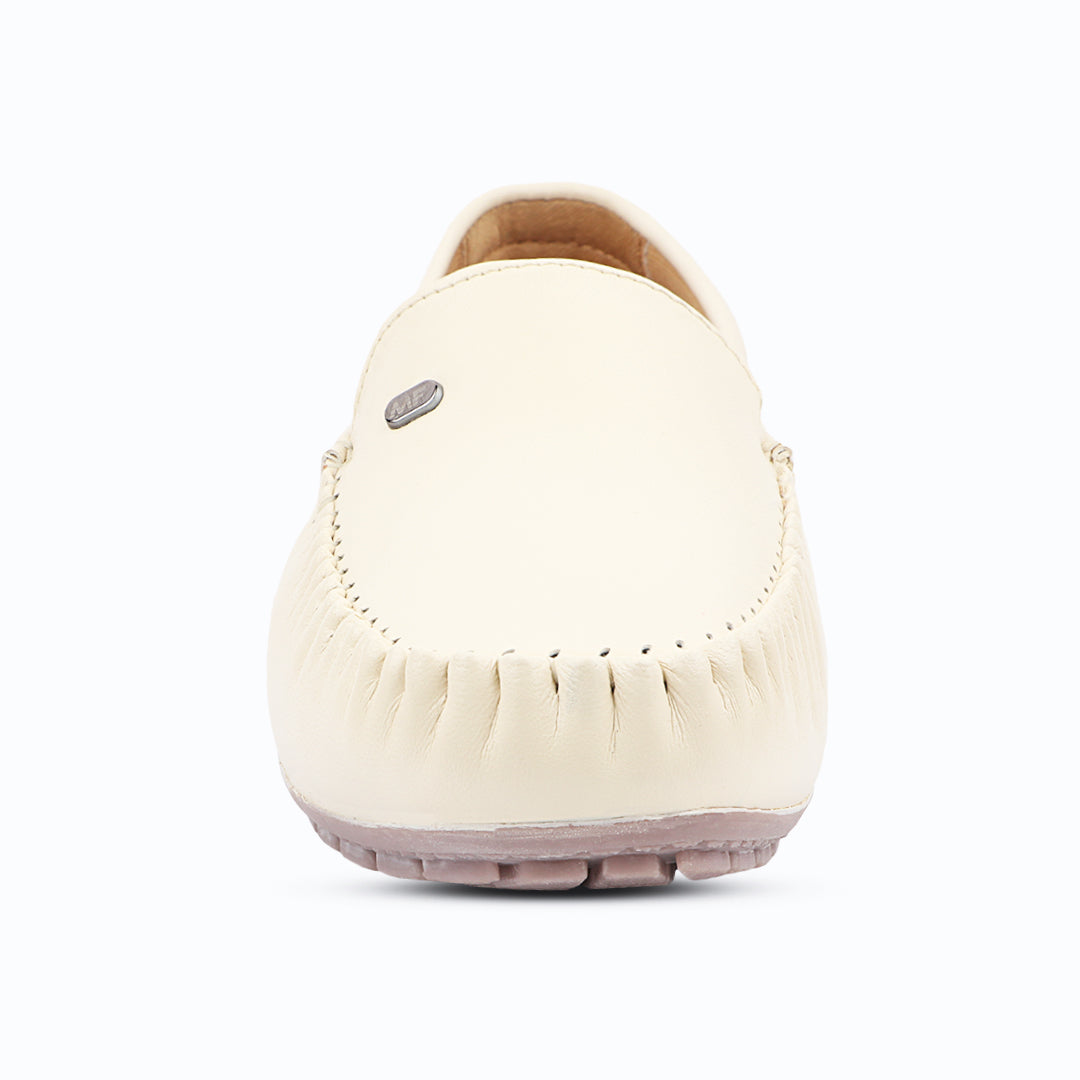 Pointed-Toe Leather Loafers for Women with Extra Cushion