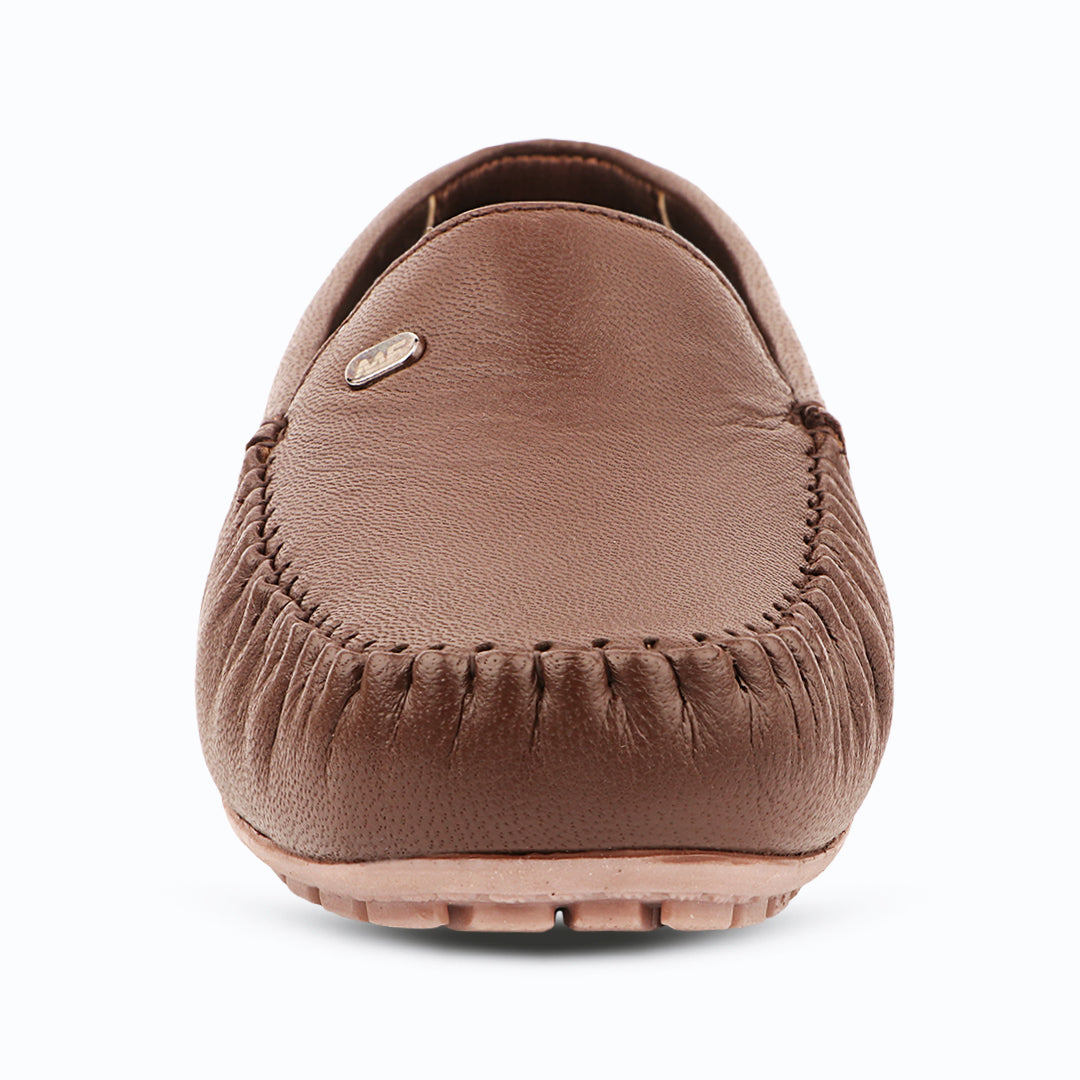 Pointed-Toe Leather Loafers for Women with Extra Cushion