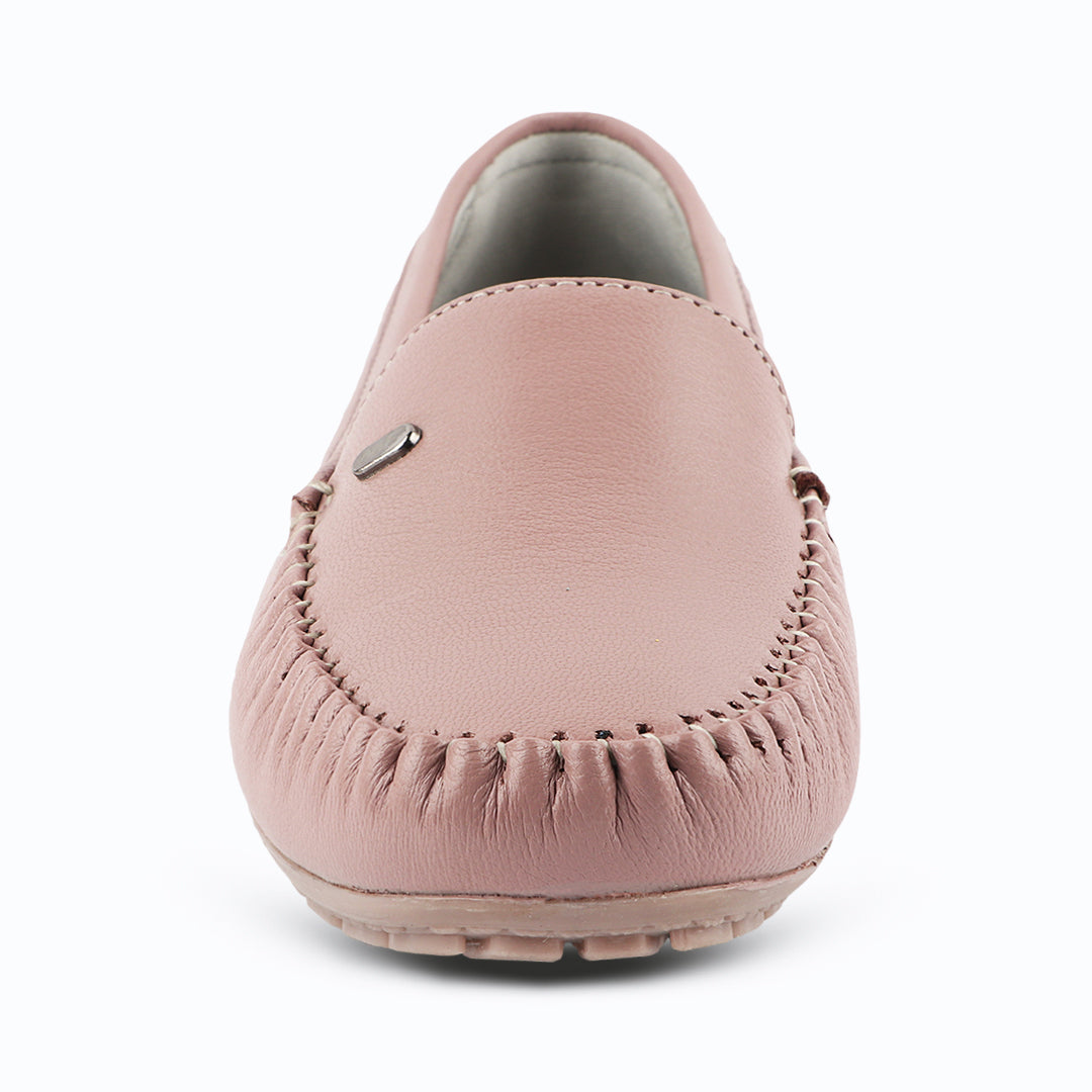Pointed-Toe Leather Loafers for Women with Extra Cushion